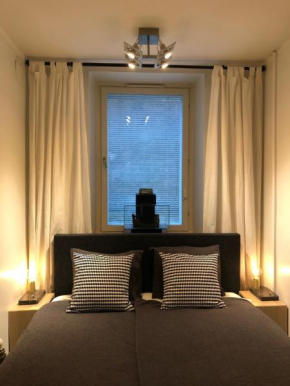 Picturesque Area in Helsinki Center Apartment